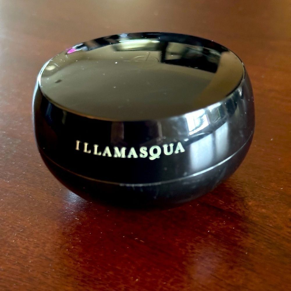 NWT ILLAMASQUA Hydra Veil Primer